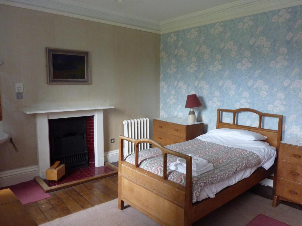 Gregynog Hall Casa de hóspedes Tregynon Quarto foto