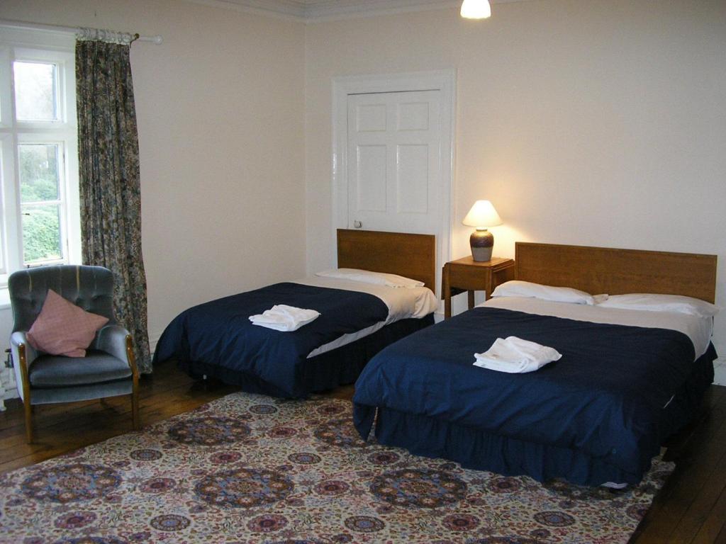 Gregynog Hall Casa de hóspedes Tregynon Quarto foto